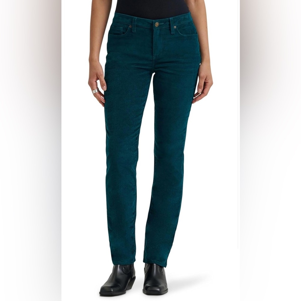 Lee Legendary Mid Rise Straight Leg Jean NWT Sz. 6